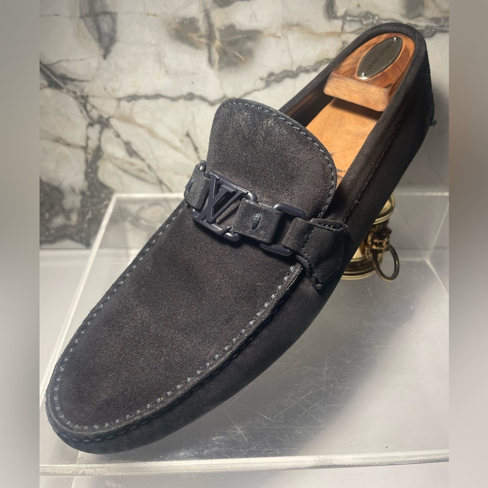 Louis Viutton hockenheim navy Bl sz usa 8.5 - Picture 10 of 16